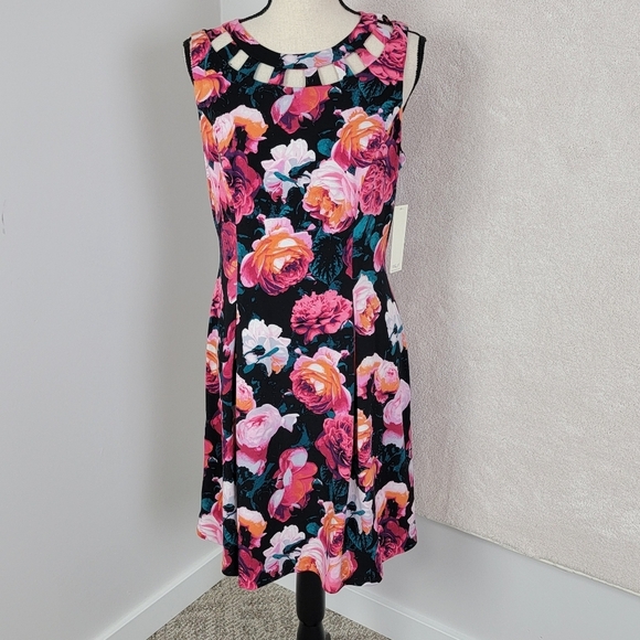 Eliza J Multi Color Floral Fit-N-Flare Pleated Sleeveless Midi Dress Sz 8 NEW - Picture 2 of 15